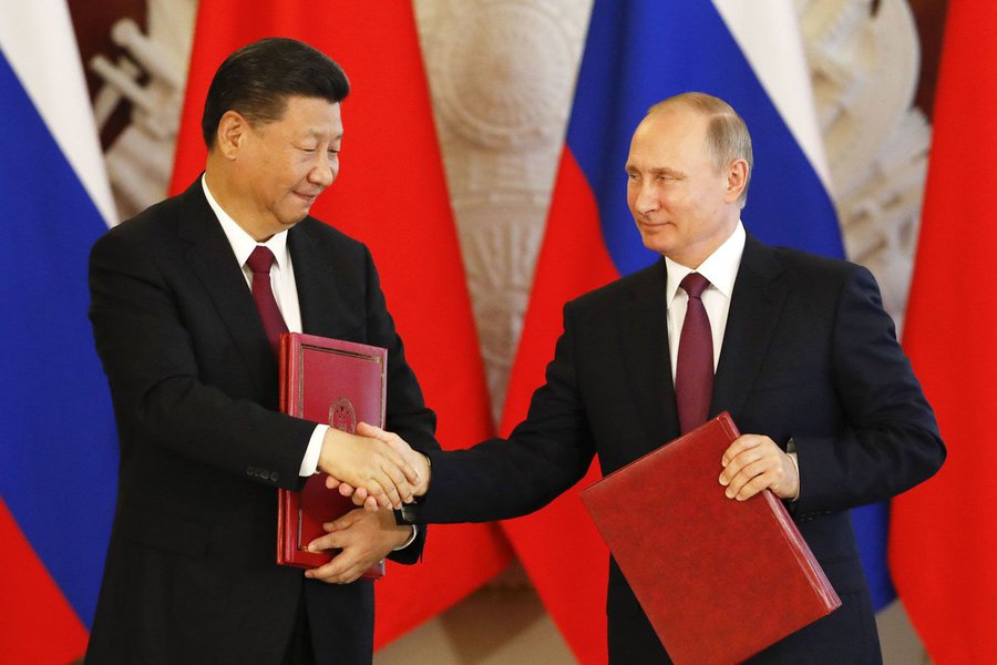China e Rússia renovam compromisso de fortalecer relações