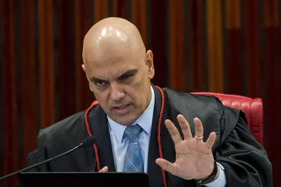 Moraes diz que "brevemente" STF deve regulamentar responsabilidade de big techs