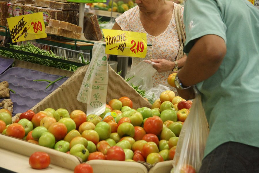 Quilo do tomate passa de R$ 10 em São Paulo