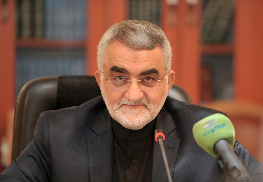 Deputado iraniano diz que EUA e Israel fomentam o terrorismo no Oriente Médio