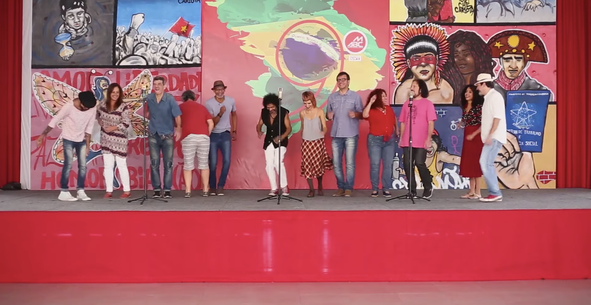 Coletivo de Resistência reúne artistas e lança samba Lula Livre