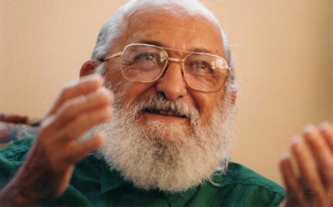 Editora dos EUA lança coletânea de mais de 600 páginas sobre Paulo Freire e sua influência