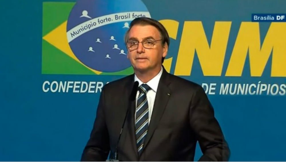 Discurso vago de Bolsonaro frustra Marcha de Prefeitos: 'nenhuma proposta concreta'