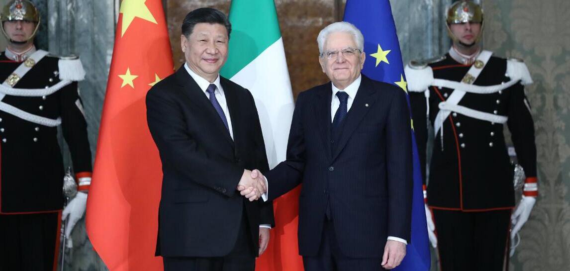 Itália e China assinam acordos sobre Novas Rotas da Seda