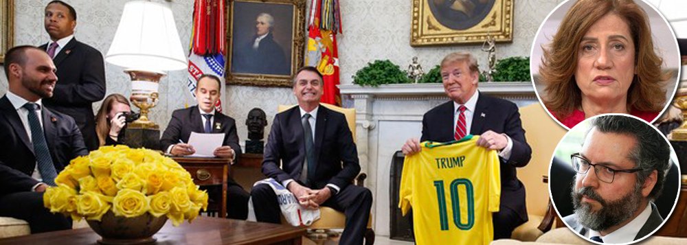 Bolsonaro rebaixa Itamaraty ao levar filho para reunião com Trump
