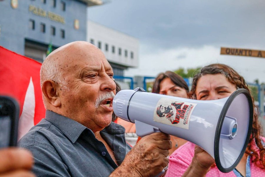 Frei Chico: Lula está perto de provar sua inocência