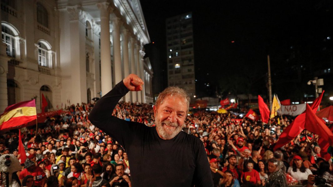 Lula é premiado pela maior central sindical dos EUA e Canadá