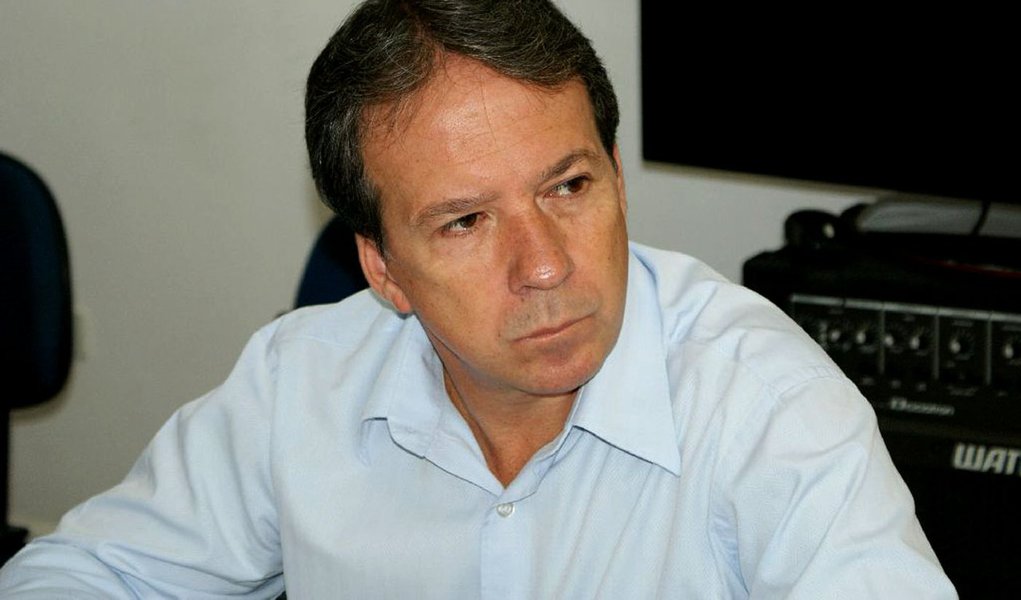 Pró-Alckmin, coordenador da campanha de Serra quer deixar o cargo