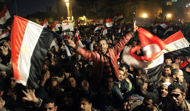 Bombação no Twitter em 2011 vai do Egito a Sheen