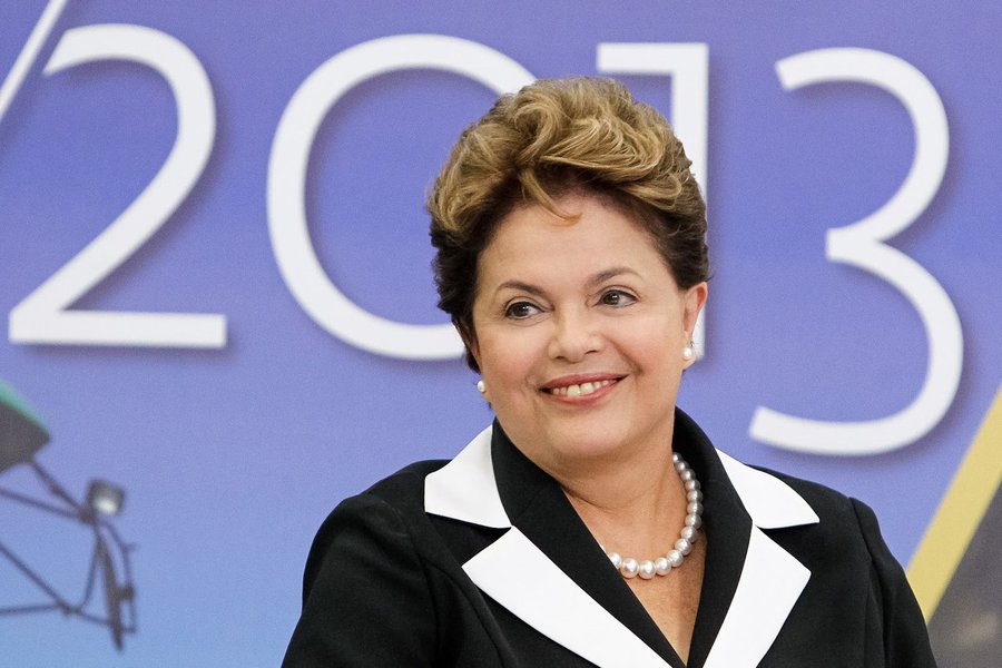 Queda da inflação devolve popularidade a Dilma