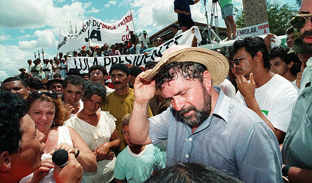Há 20 anos, caravana de Lula visitava o 'Brasil Real'