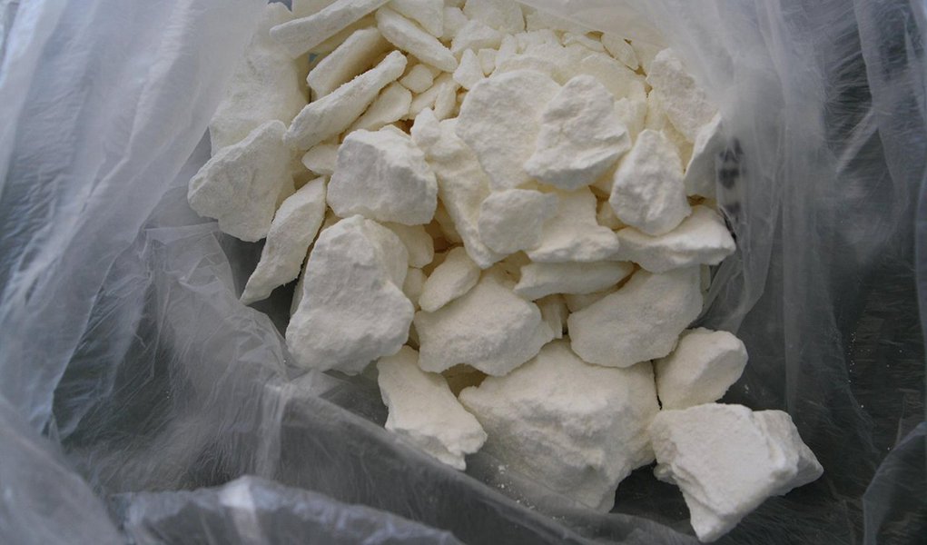Policiais são presos com 300 kg de cocaína em SP