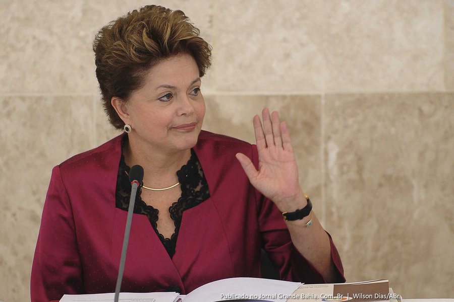 Por 2014, Dilma prioriza prefeituras quebradas