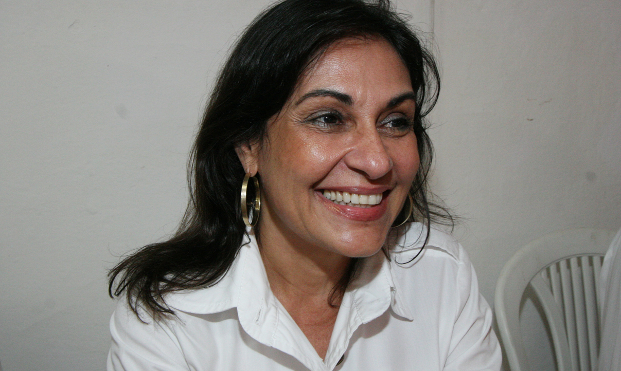 Primeira-dama da Bahia fala de "esperança" em ACM
