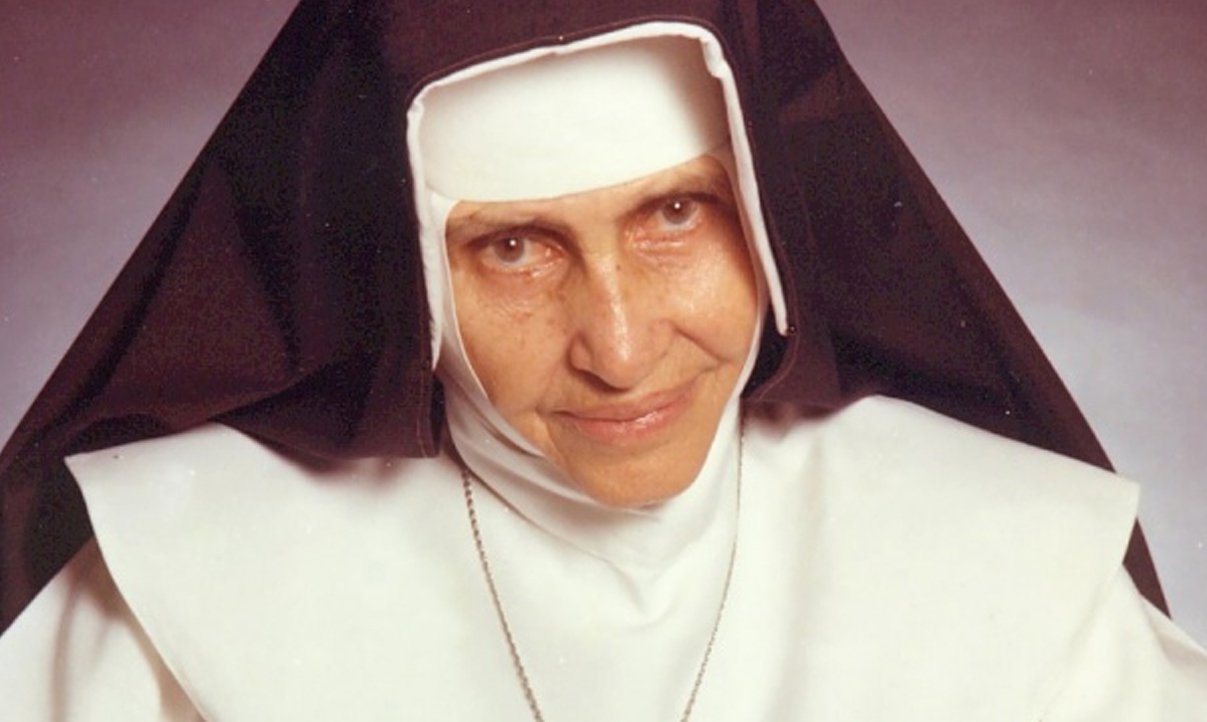 Confirmação de 3 milagres tornará Irmã Dulce santa