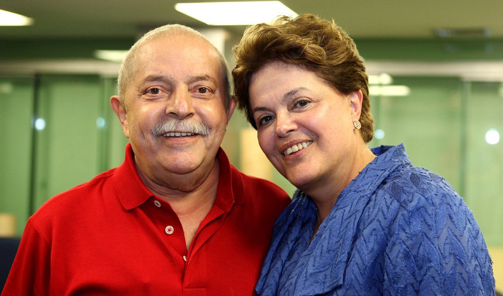Eleitor adora Dilma, mas, hoje, quer Lula em 2014