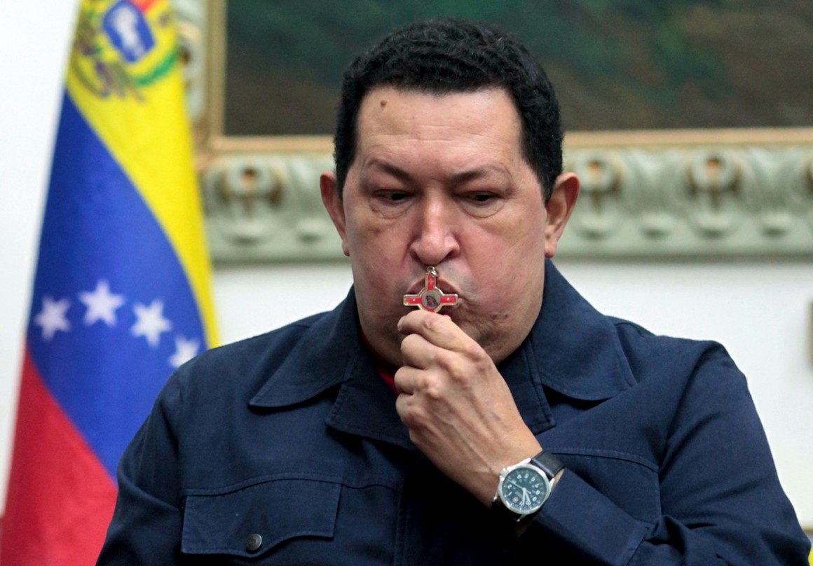 Hugo Chávez pode estar entre a vida e a morte