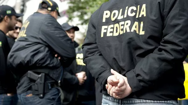 PF deflagra operação contra corrupção no STJ