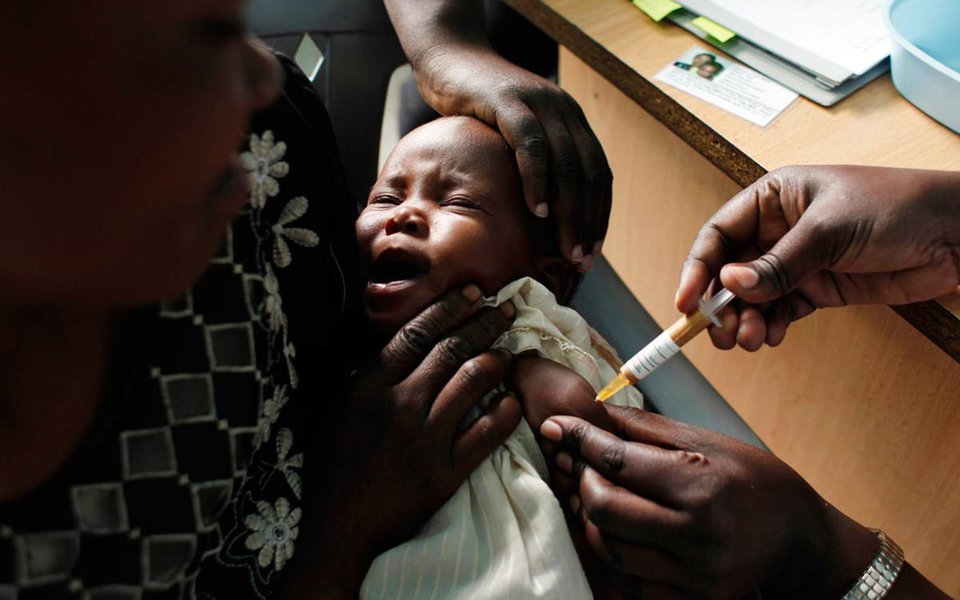 Malária na África. Resistências inquietantes aos inseticidas e medicamentos