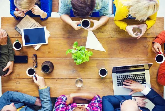 Jornada de trabalho exaustiva, banida na China, é a nova febre em startups dos EUA