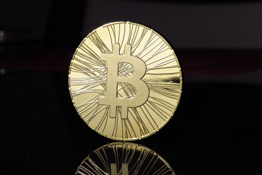 Desvalorização e banco o chamando de "doença": como está o Bitcoin?