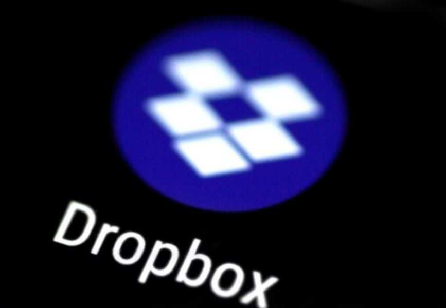 Ações do Dropbox atingem máxima recorde após IPO