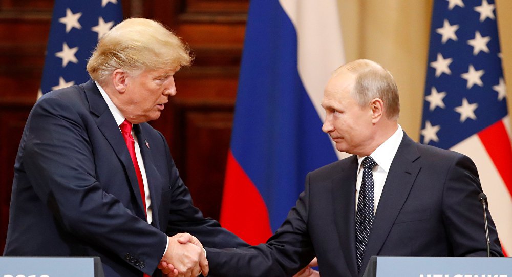 Após críticas sobre reunião com Putin, Trump vai se encontrar com congressistas americanos