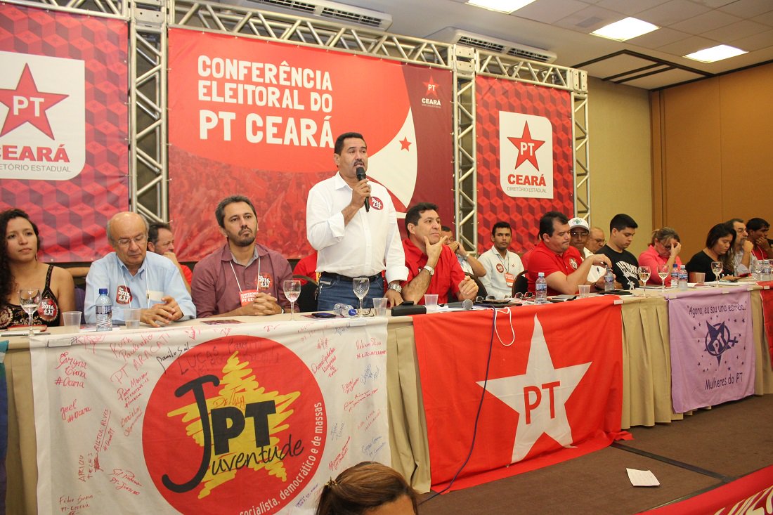 PT Ceará reúne pré-candidatos para tratar sobre coligação