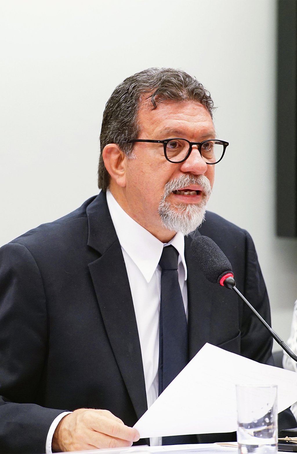 Afonso Florence: governo Temer sofreu derrota na votação da LDO