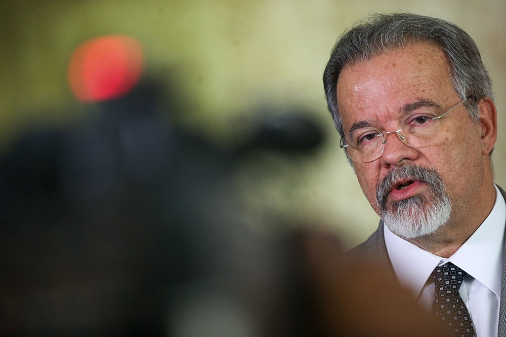 PT quer punir Jungmann por mandar PF manter Lula preso ilegalmente
