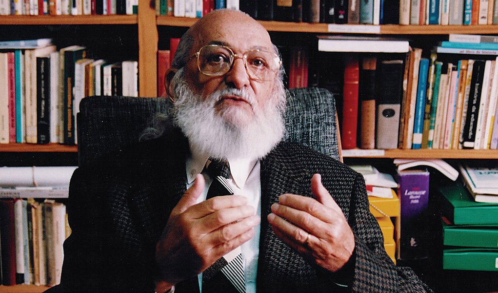 Lei que torna Paulo Freire ‘Patrono da Educação Paulistana’ é sancionada