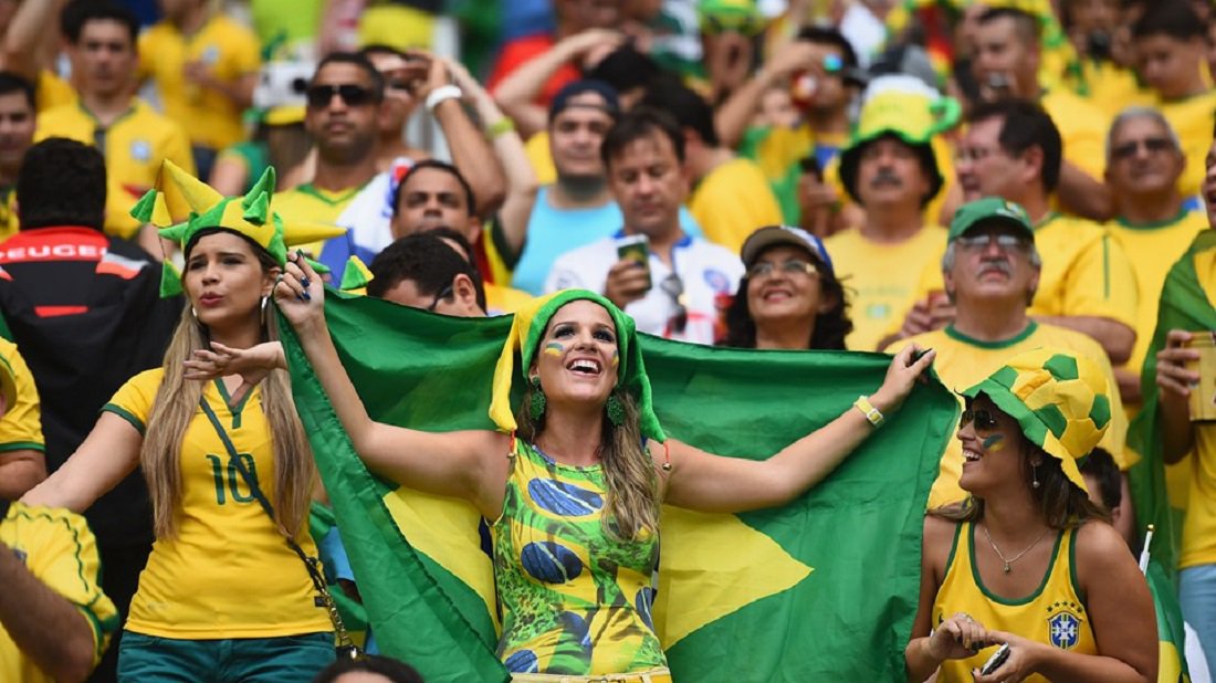 Governo brasileiro pede para brasileiros ‘evitarem’ demonstrações homoafetivas na Copa da Russia