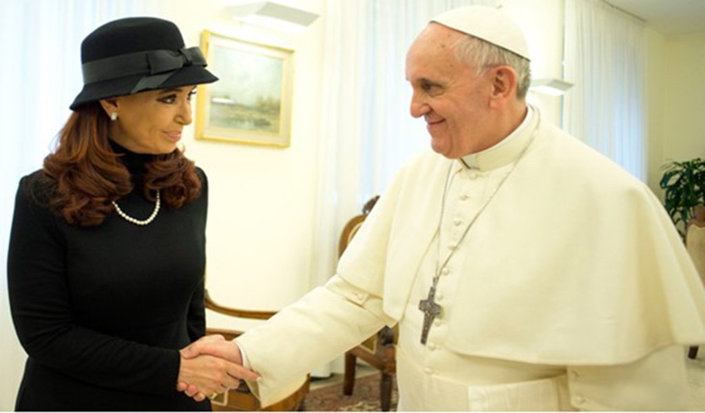 Papa Francisco deseja Cristina Kirchner na presidência do país em 2019