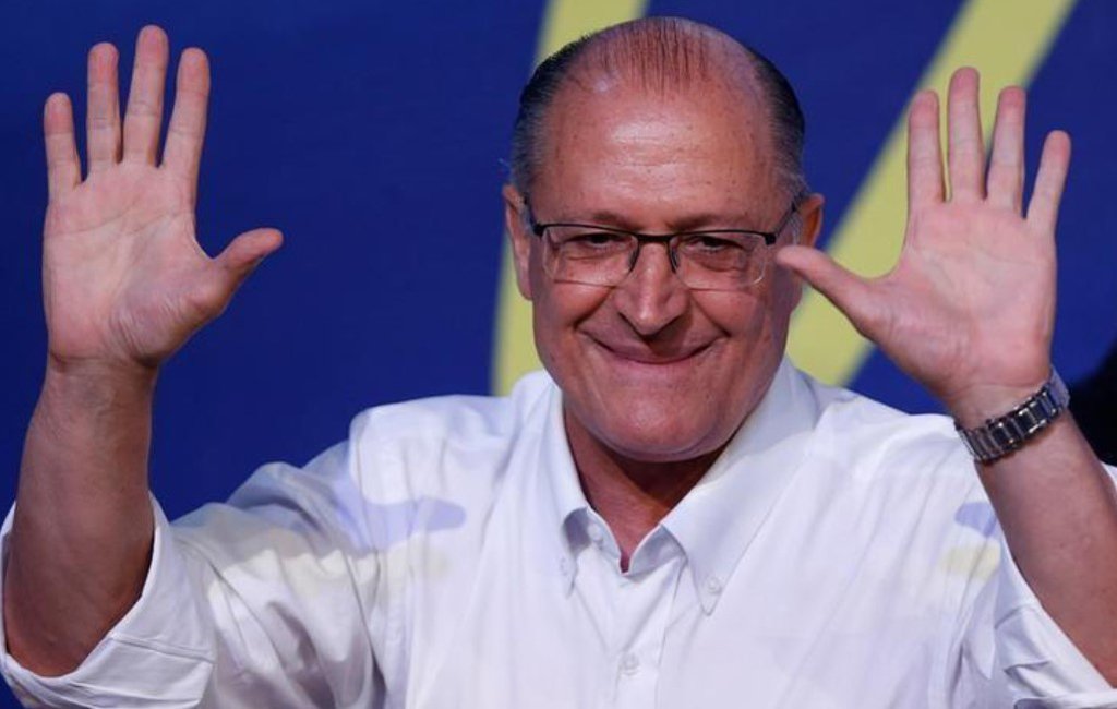 Aliados de Alckmin indicam ao centrão que ele aceita Josué Alencar de vice