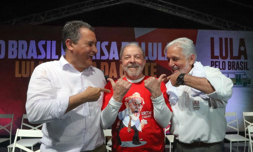 Governador petista defende outra candidatura caso Lula não dispute eleição