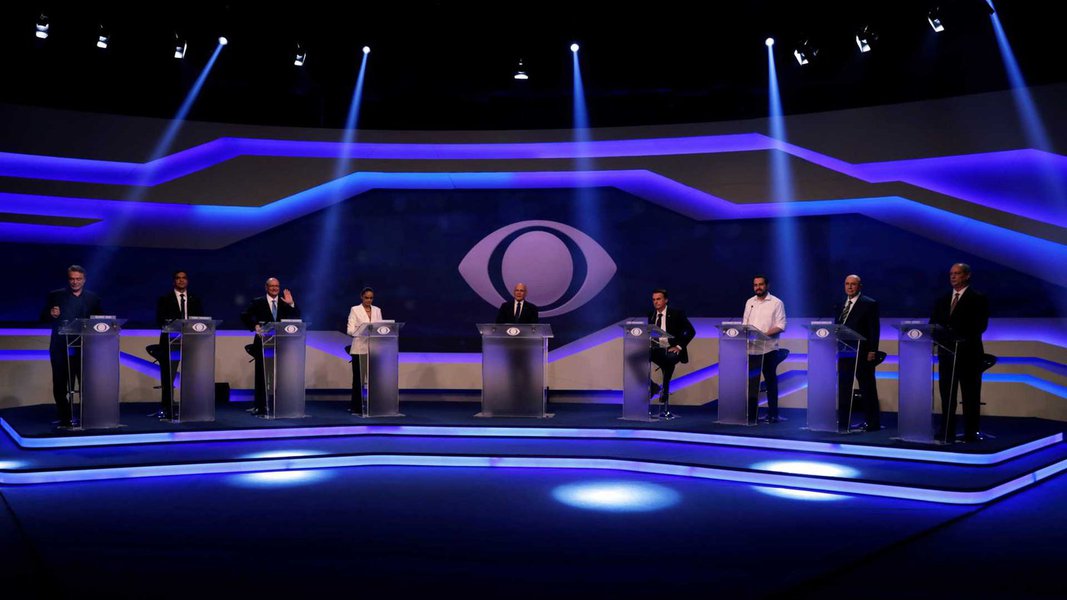 Primeiro debate dos presidenciáveis na TV esvaziou-se pelas aberrações