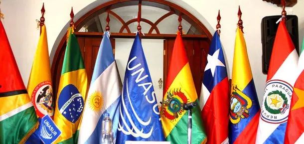 Cães de guarda da ordem social