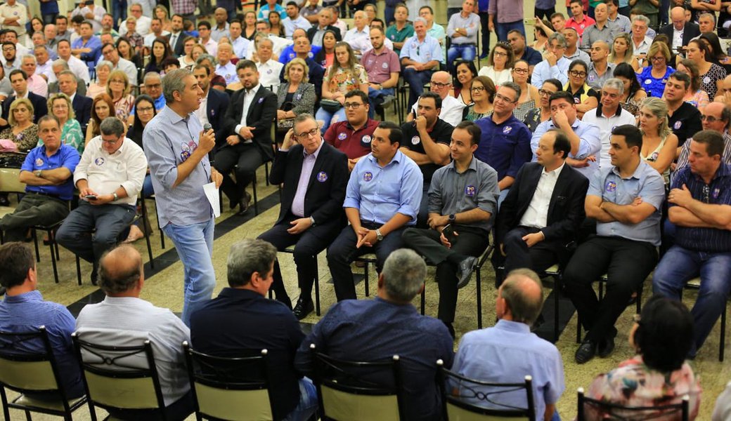 Reunião mostra que base e prefeitos do PP estão com Zé Eliton