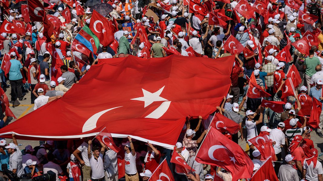 Erdogan diz que ataque à economia não é diferente de ataque à bandeira nacional