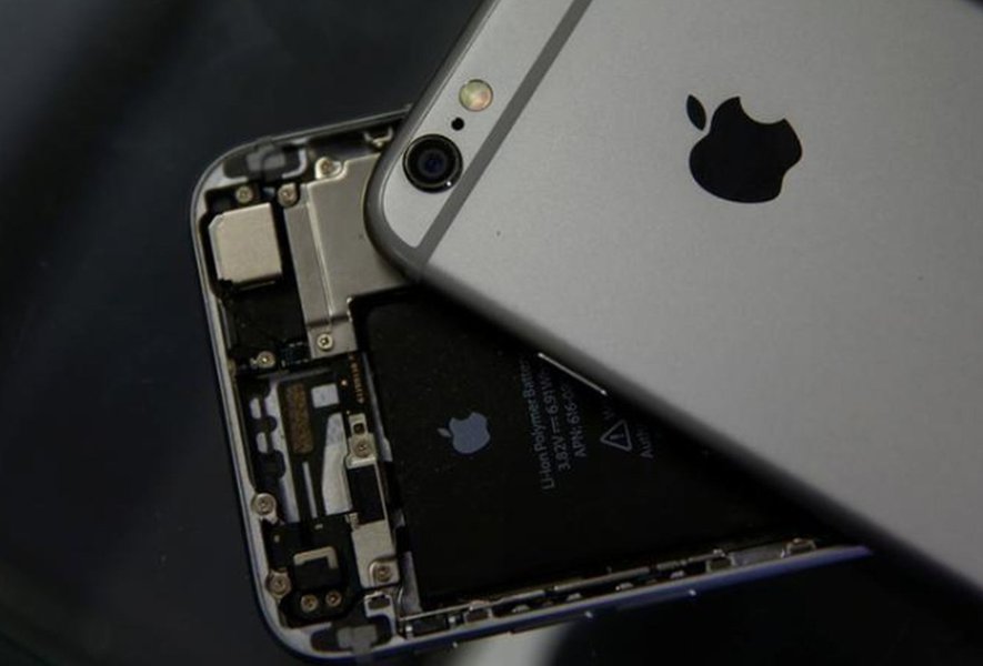 Apple tranquiliza clientes após mídia australiana informar que adolescente invadiu rede da empresa