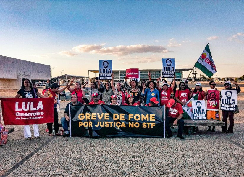 Em carta, religiosos se solidarizam com Lula e grevistas