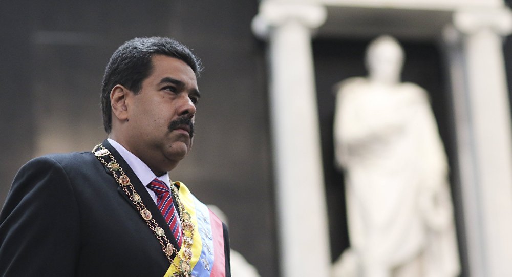 Maduro propõe adiantar eleições para Assembleia Nacional