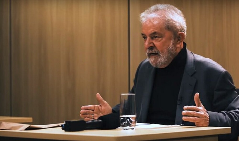 'Estou preso em uma solitária', diz Lula; confira a íntegra da entrevista