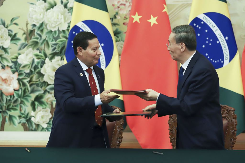 Na China, Mourão ratifica sua própria agenda diplomática