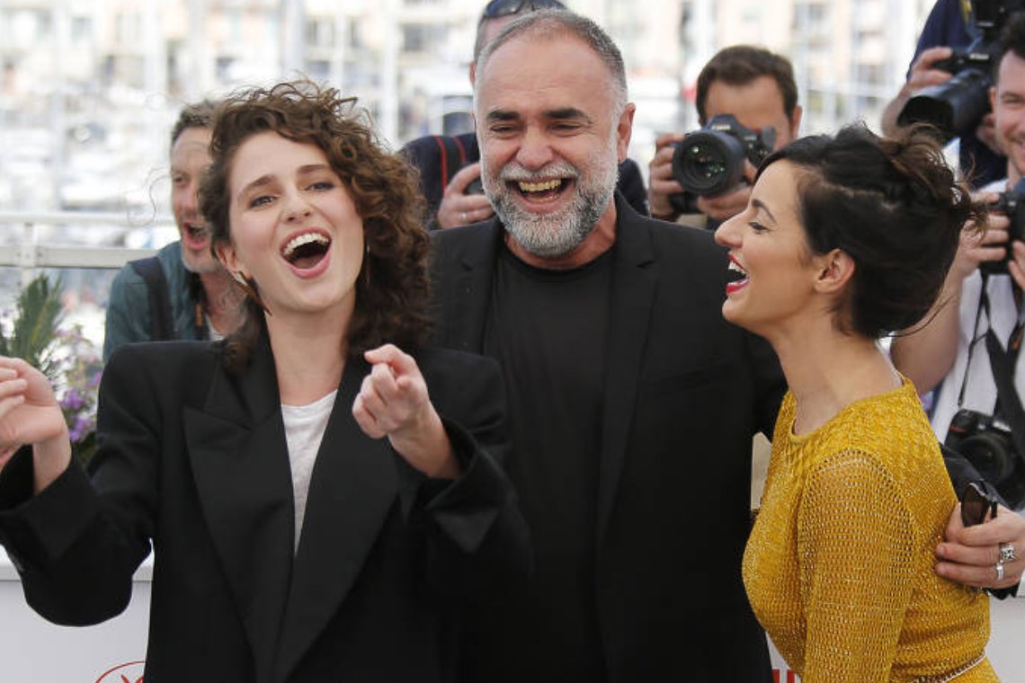 Filme do brasileiro Karim Aïnouz é vencedor da mostra 'Um Certo Olhar' em Cannes