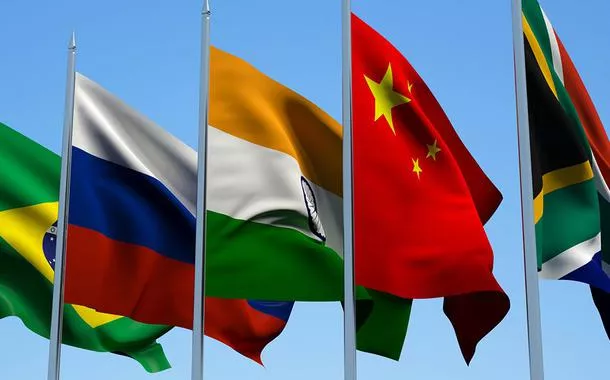 China reafirma compromisso com o BRICS, apesar das ameaças de Trump sobre tarifas