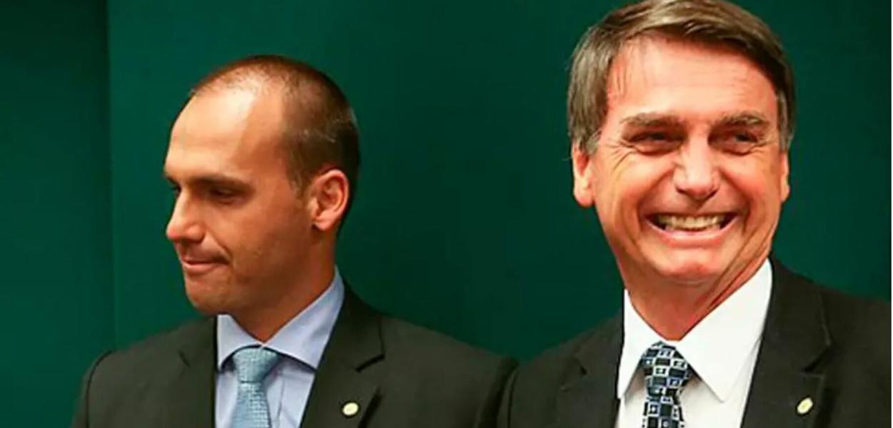 Arthur do Val - Gestão do Bolsonaro tá oh👌 COMENTE dois