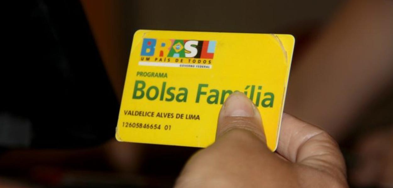 Cartão Bolsa Família (Foto: Reprodução) Cartão Bolsa Família