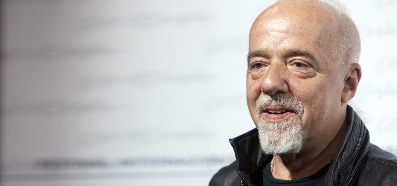 Paulo Coelho relata prisão e tortura e conta como foi salvo por Hildegard Angel e Roberto Menescal