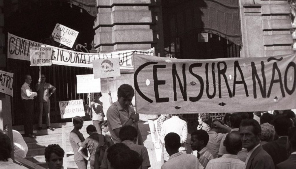 Pensar, mais do que existir, é resistir também